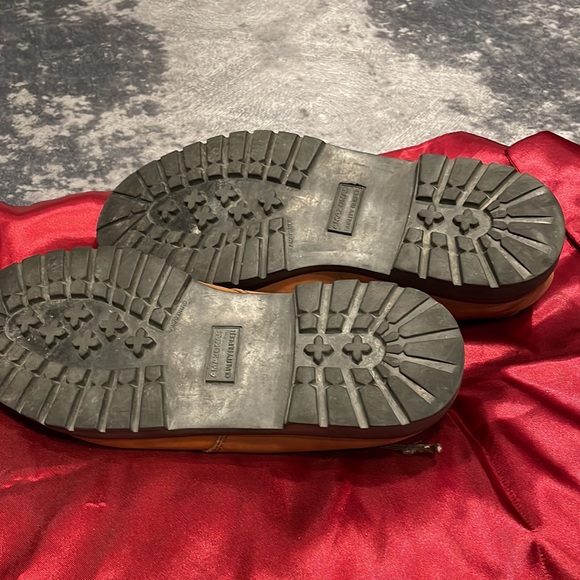 Men’s shoes - Picture 3 of 3